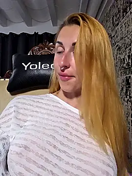 Chatroom XXX en direct de kylie_blck