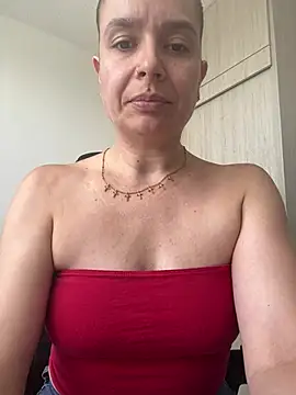 BridgetRodriguez 라이브 XXX 채팅