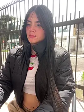 PamelaJonsom_: απευθείας συνομιλία Χ ΧΧ