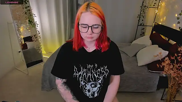 lunaalli Adlı Modelin Canlı XXX Sohbeti