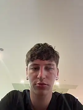 ARON_LUXX webkamerás műsora