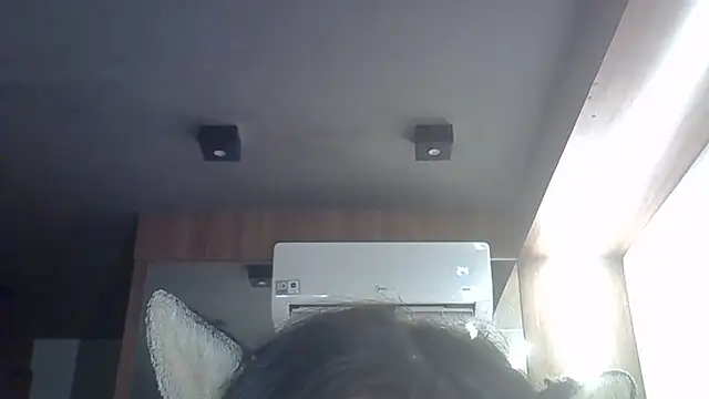 Chat +18 de SkinnyKitten ao vivo