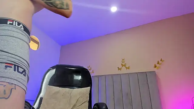 Nascary_Fox's Live XXX Chat