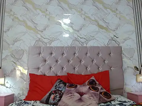 Mia_Coock Webcam Show