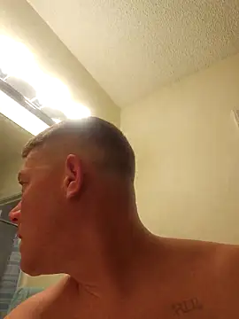 Czat XXX na żywo – Bigtater1999