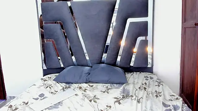 Chat +18 de Miarussel2_ ao vivo