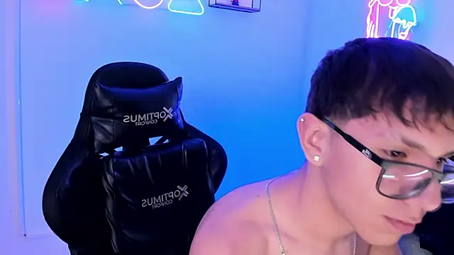 Adrien_silex Webcamshow