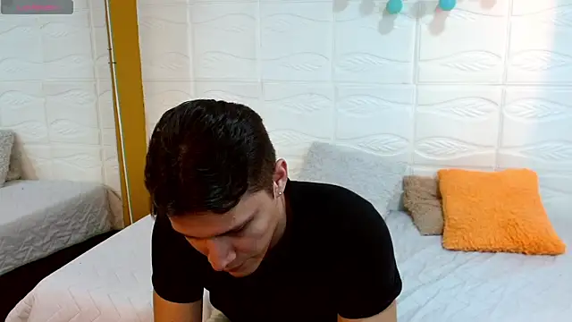 Zayn_clausen: вебкам-шоу