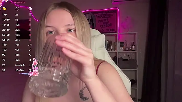 VibeVi Chat XXX live