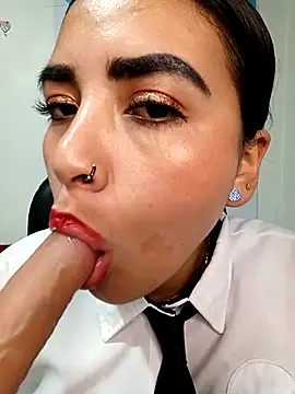 MAYE__13 – Kamerová šou