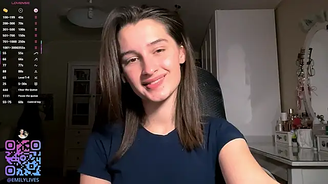 Chat +18 de DarlineBrustera ao vivo