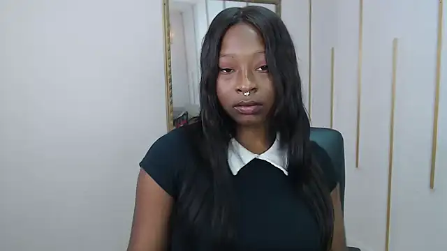 Nayariskaya Adlı Modelin Canlı XXX Sohbeti