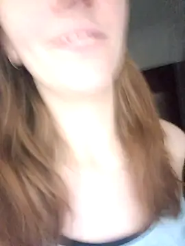 دردشة Honeygirl08 الجنسية المباشرة