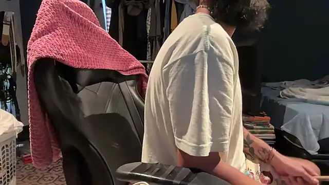 falacomigobbzin webkamerás műsora