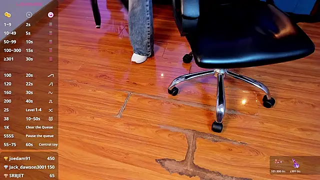 Chat +18 de IsabellaaJoness ao vivo