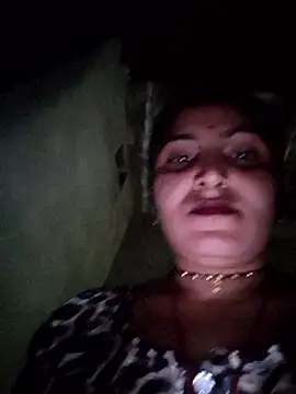 LUCKY_cut Show Webcam