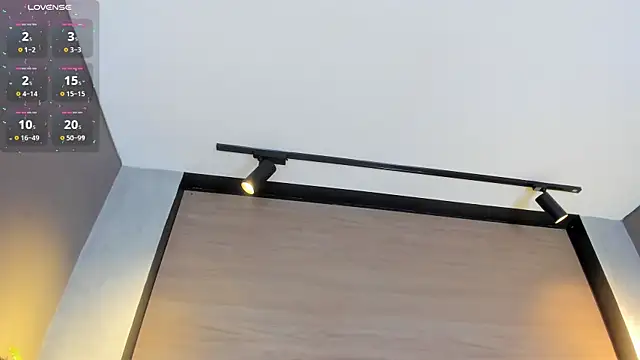 Chat +18 de Brianna_monroe ao vivo