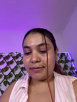 Chat +18 de Mahia_wilson ao vivo