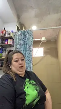 Czat XXX na żywo – Chloee_Peach