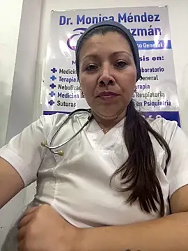 Chat XXX en directo de SARA_21-