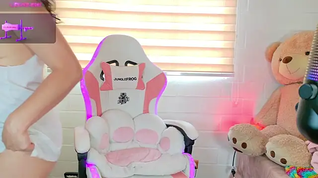 MeganDolll: απευθείας συνομιλία ΧΧΧ