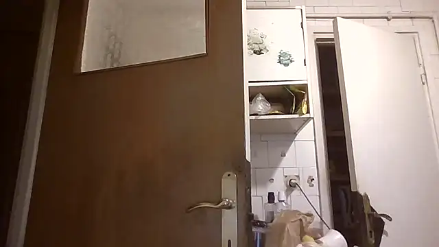 mariusica1@xh Show Webcam