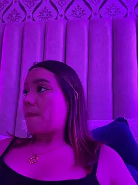 Chat XXX ao vivo de Sky_Junne