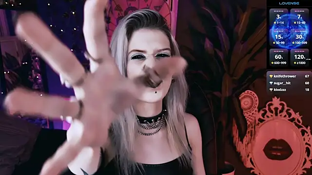 Chat +18 de Noah_ElmerX ao vivo