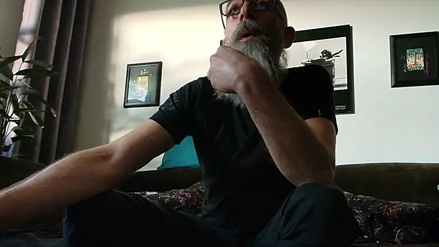 Kingsscepter Show in webcam