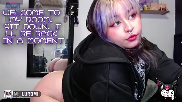 Iluromi Chat XXX live