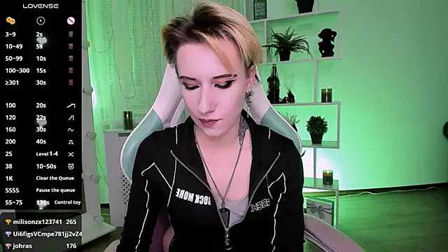 _Rein_ramm's Live XXX Chat