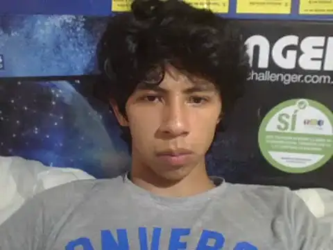 Carlos_Albert02 Chat XXX in diretta