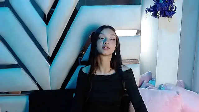 Aurora_18's Live XXX Chat