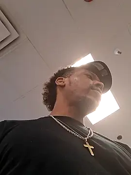 Chat +18 de bigboytoy912 ao vivo