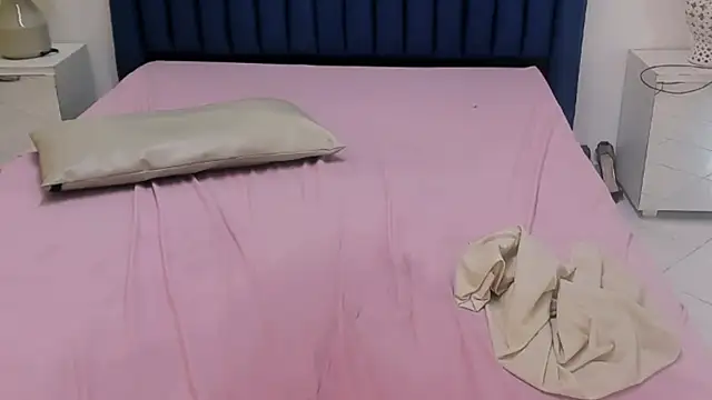 Chat +18 de Amy_Walls7 ao vivo