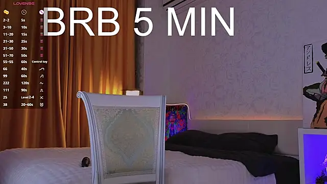 Chatroom XXX en direct de Renochka