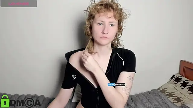 AnnStasia: онлайн-секс-чат