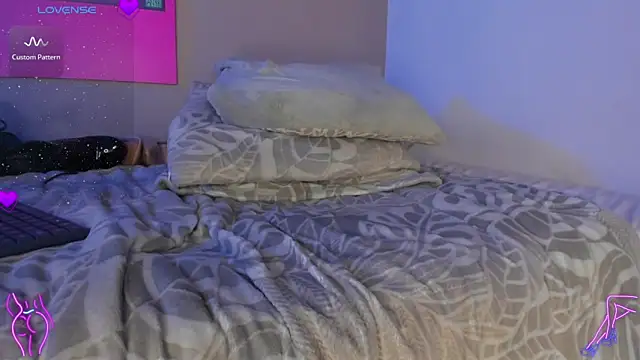 angel_mozz's Webcam Show