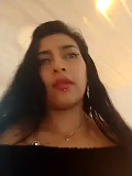 Chat XXX en directo de jaade_doll