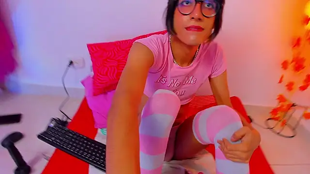 Madeline_21 Obrolan Langsung XXX