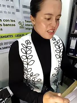 ALEJA__22のウェブカメラショー