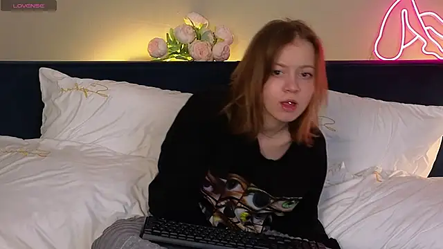 AliceYummy Chat XXX in diretta