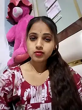 Naina11100's Live XXX Chat