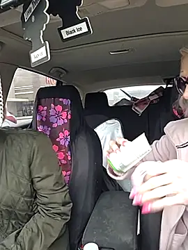 Chatroom XXX en direct de BeautifulMeFire23