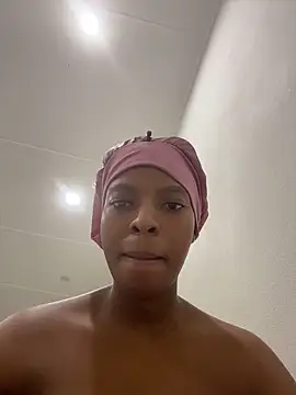 -Myca- Adlı Modelin Canlı XXX Sohbeti