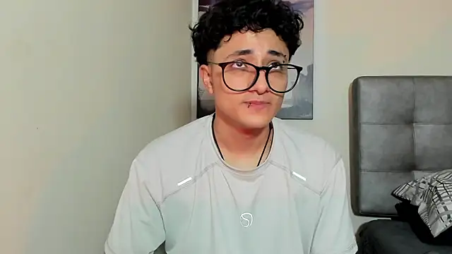 Adonibaskerville4 Webcamshow