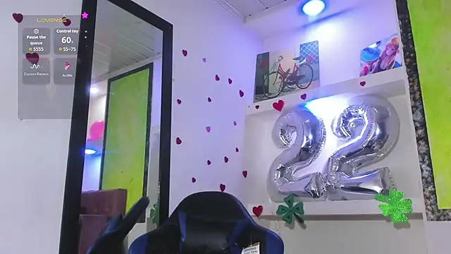 Raven_Rouge_'s Live XXX Chat