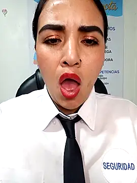 Webkamerová show MAYE__13