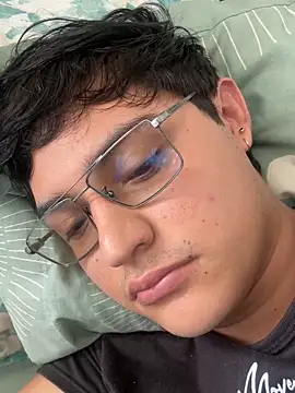 yesitwink_ webcam show