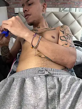 AlphaMasterXxx Obrolan Langsung XXX